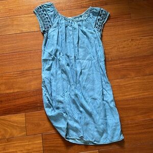 BeachLunchLounge dress size small